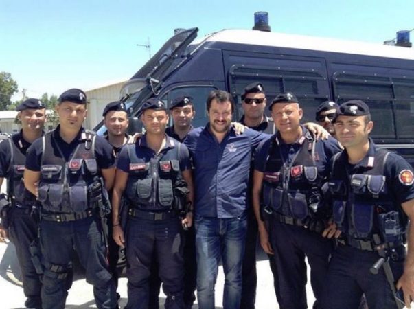 ARRESTIMI I ANËTARIT TË KLANIT “NDRANGHETA”/  Salvini: Të kalbet në burg