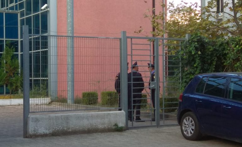 SUPER OPERACIONI/ Lirohen 10 të arrestuar, i akuzuari: Jemi “KOKË TURKU”, Rama do …