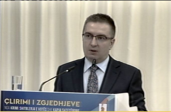 PARALAJMËRIMI NGA REXHEP RRAJA/ Luan Rama: Krimineli Rraja, zëdhënës i mazhorancës