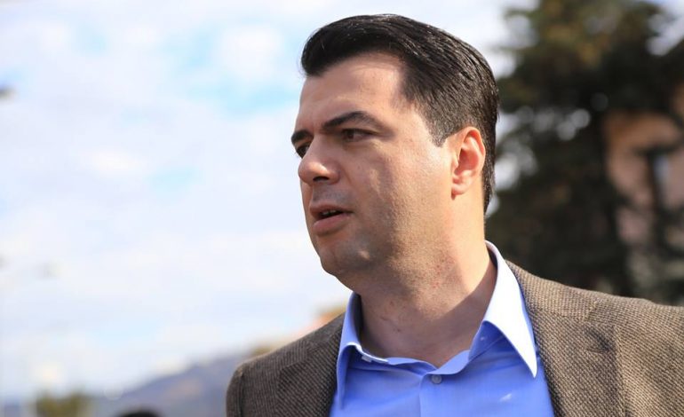 BASHA NISET DREJT BRUKSELIT/ Do të marri pjesë në samitin e PPE për Ballkanin Perëndimor