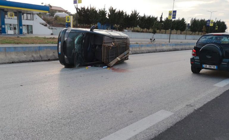 AKSIDENT RRUGOR NË LUSHNJE/ Plagoset rëndë drejtuesi i mjetit (EMRI+FOTO)