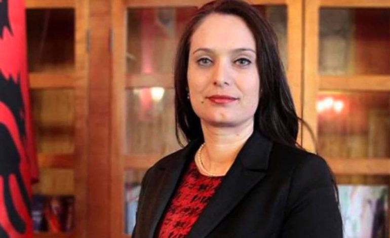 E FUNDIT/ Shkarkohet nga detyra Avokatja e Shtetit Alma Hicka, kush e zëvendëson