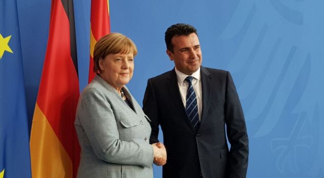 EMRI I MAQEDONISË/ Merkel i shkruan Zaevit: Marrëveshja është mundësi historike për Maqedoninë