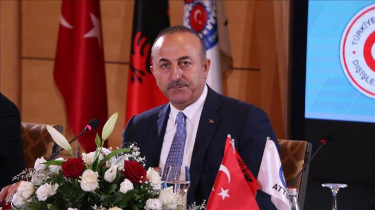 VIZITA E MINISTRIT TURK NË TIRANË/ Me Shqipërinë kemi lidhje të lashta,jemi miq të vërtetë