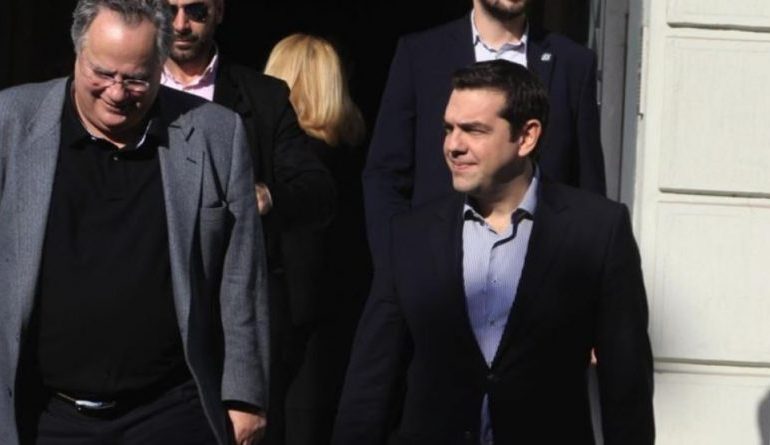 GREQIA ZGJERON HAPËSIRËN DETARE/ Kotzias: Gati dekreti për 12 milje të tjera det