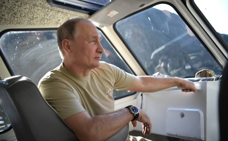 PUTIN KRITIKON FORCAT AMERIKANE/ “ISIS po vret nga 10 pengje në ditë”