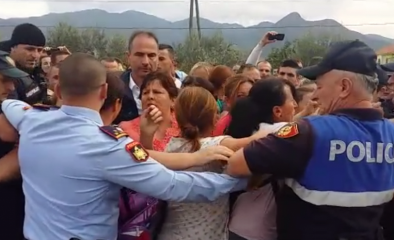 PROTESTA NË ELBASAN/ Policia padit deputetin e PD, akuza për 4 vepra penale