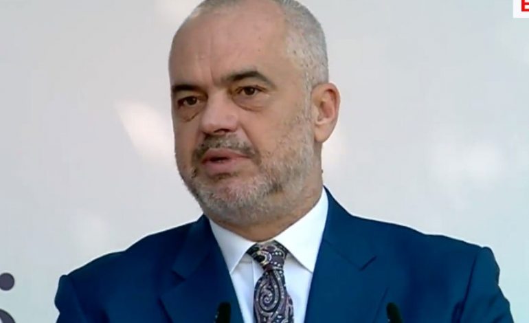 TAKIMI ME MATURANTË EKSELENTË/ Rama: Askush me mesatare nën 7 nuk do ketë mundësi të zgjedhë mësuesinë
