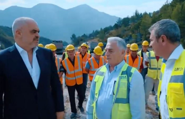 “RRUGA E ARBRIT”/ Rama batuta me pronarin e “Gjoka Konstruksion”: Po të sakatuan mo