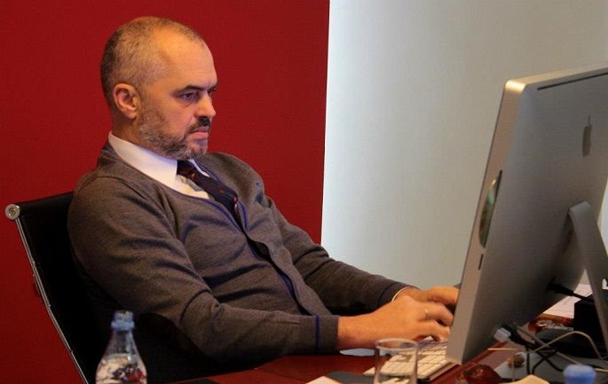 “PO JANË TAKSAT TONA…”/ Rama i kthehet të riut: Goxha djalë e sdi ç’flet. Fillo mëso të… (KOMENTET)