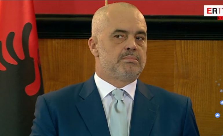 BASHKËQEVERISJA ME QYTETARËT/ Rama: Denonconi që të shkarkojmë drejtuesit e padenjë, por jo tek Facebook-u