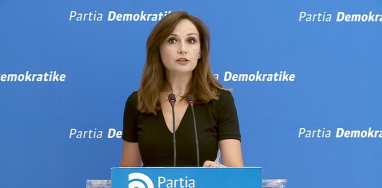 “PASTRIMI I PARAVE NË VEND”/ Tabaku: Indeksi i Baselit vendos alarmin