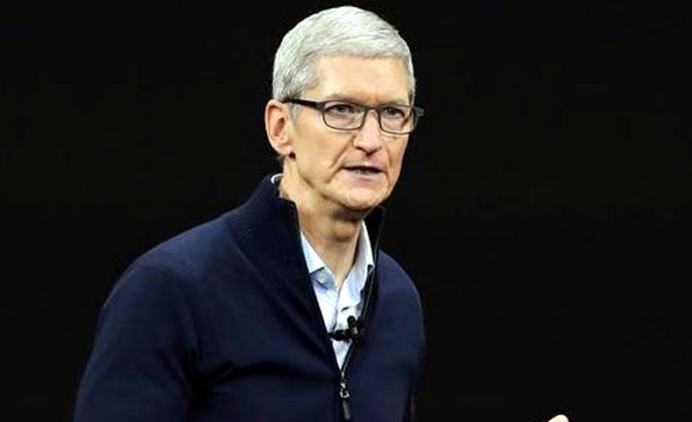 DEKLARATA BEFASUESE/ Shefi i Apple: Zoti më ka bërë dhuratën më të bukur, jam GEJ