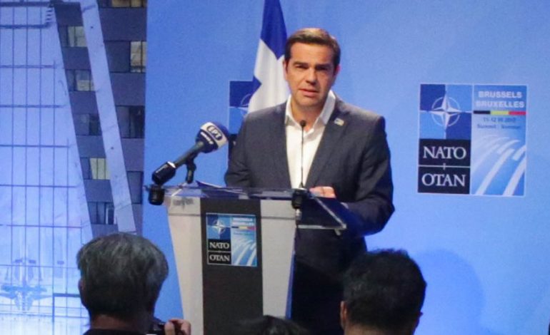 Tsipras, MESAZH për Shkupin: Zbatoni marrëveshjen për EMRIN, ndryshe s’ka NATO dhe BE