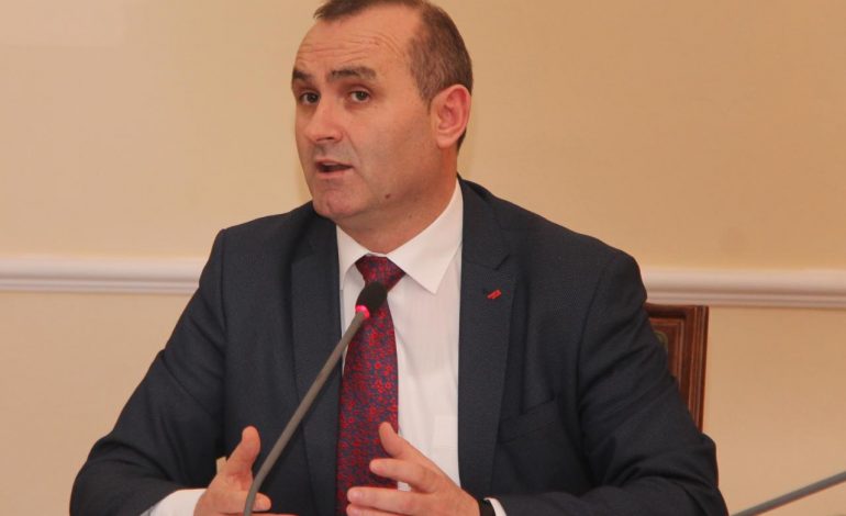 NISMA E RE E MAZHORANCËS/ Manja thirrje opozitës: Kemi nevojë për mbështetje duhen shumica e votave