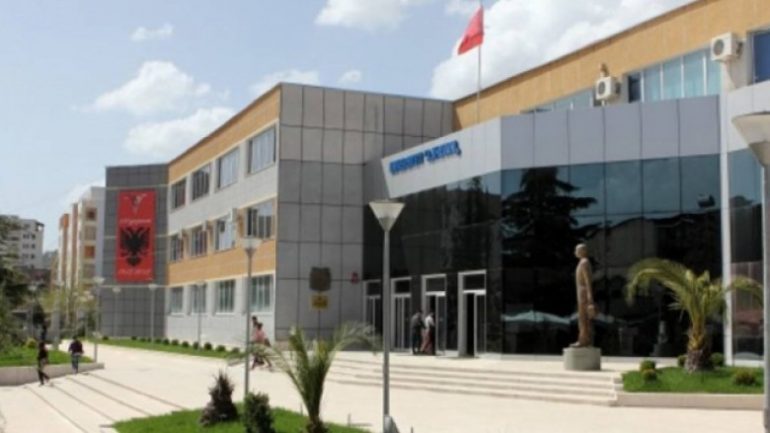 UNIVERSITETET PUBLIKE NË SHQIPËRI/ Mbyllen 41 programe studimi në vend