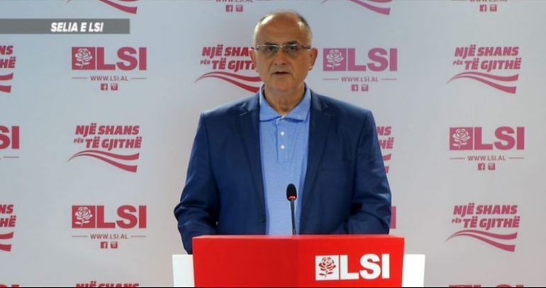 “PAKET ANTI SHPIFJE”/ Vasili: “Rilindja” denoncon çdo rast si të tillë, por jo kërcënimet nga mbështetesit e basteve