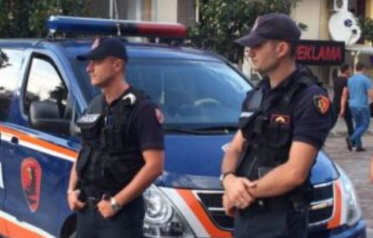 ARRESTIMET NË ELBASAN/ Dalin PAMJE nga aksioni. Policia “BLINDON” qytetin