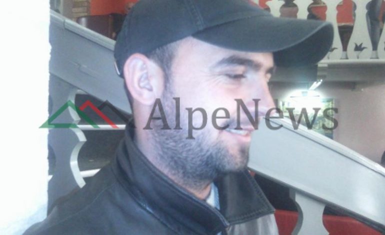 AKSIDENTI ME 1 TË VDEKUR NË LIBRAZHD/ Kush është 30 vjeçari, pasagjeri që po lufton me jetën (FOTO)