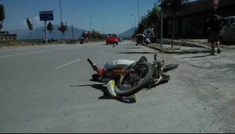 TJETËR AKSIDENT NË SHKODËR/ Makina përplas 97-vjeçarin. Ndodhet në…