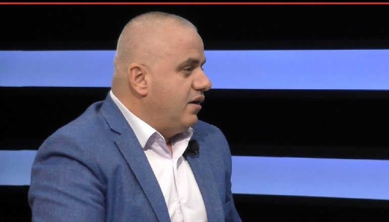 DEKRETIMI I MINISTRIT TË RI/ Artan Hoxha: Lleshi e çoi për “lesh” Presidentin