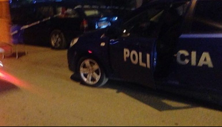“KËRCASIN” ARMËT SËRISH NË SHKODËR/ Policia shoqëron katër persona (EMRAT)