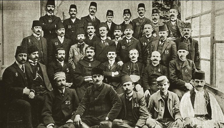 ALFABETI I GJUHËS SHQIPE/ E vërteta e rolit të klerit katolik në Kongresin e Manastirit