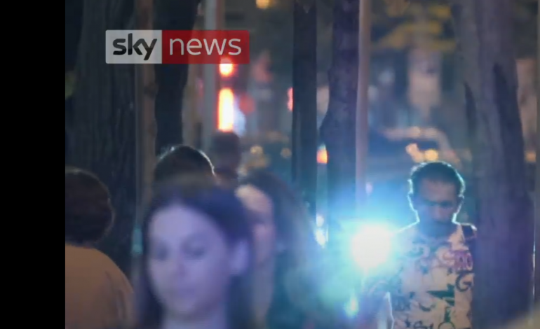 “SKY NEWS” JEP ALARMIN/ Bandat shqiptare “të sofistikuara” shesin vajzat si PROSTITUTA