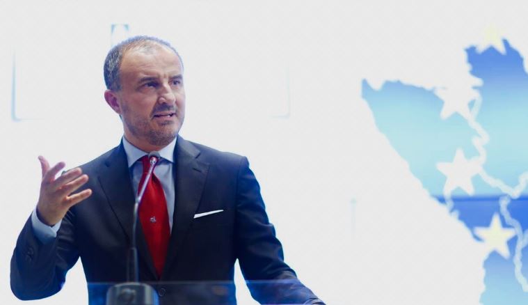 “DUHET DIALOG POLITIK”/ Soreca: BE dhe Shqipëria janë më pranë se kurrë