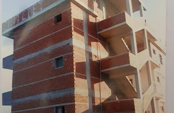 “HALLEXHIU” që hodhi këpucën drejt Ramës …ndërtime pa leje në Sarandë e Ksamil (FOTO)