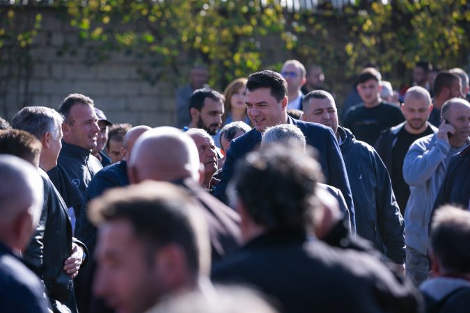 TAKIMET/ Basha në Maliq: Oligarkët e konsiderojnë Shqipërinë çiflig të tyre