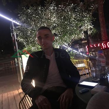 “300 ADRESA NË FACEBOOK”/ Kush është ARBEN BOZHIQI, hakeri që u arrestua nga policia (FOTO)