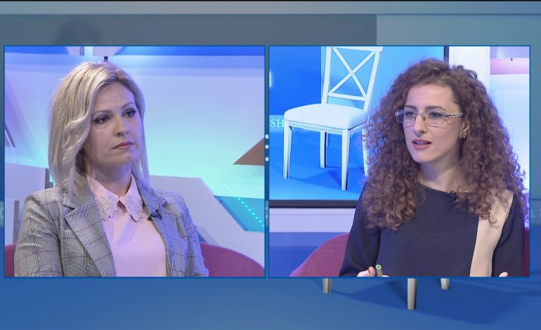 HISTORIA/ I ati vrau nënën, 16-vjeçarja: Pse refuzoj përballjen në burg (VIDEO)