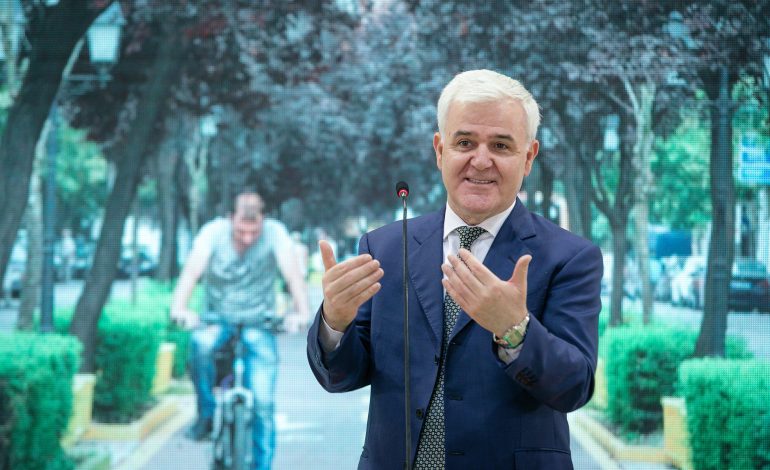 “FORCA E LIGJIT”/ Reagon Fatmir Xhafaj: Nuk është show, shifra sa për 1000 fjalë