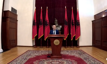 META KALON NË “HESHTJE” LIGJET/ Prej 2 gushtit, asnjë dekretim të ligjeve të mazhorancës