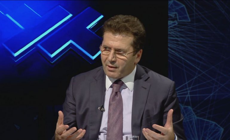 DEL KUNDRA BASHËS/ Mediu: Brenda së djathtës ka një elitë parazitare. Edhe LSI…