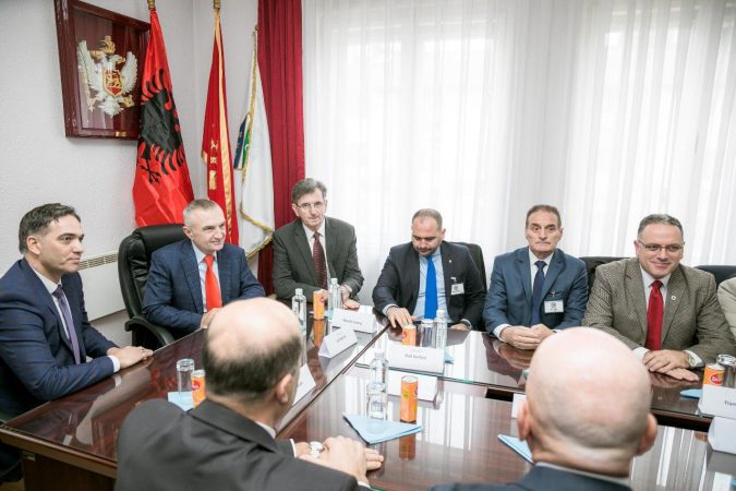 PRITJA NË ROZHAJË/ Meta: Shqiptarët kontribut të jashtëzakonshëm