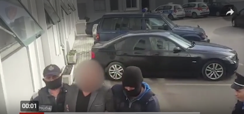 E FUNDIT/ Kapet në Tiranë italiani i kërkuar, kishte ndërruar emrin dhe fshihej në…