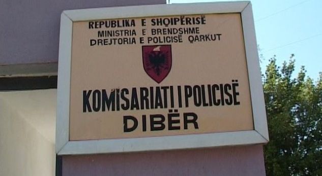 E FUNDIT/ Mbante armë pa leje e municione, arrestohet 41 vjeçari nga Dibra (EMRI)