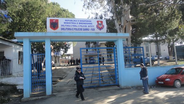 E FUNDIT/ Tmerr në banesë, babai vret veten në shtëpinë e vajzës (EMRI)