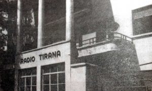 DOSSIER/ Ndodhi gazmore nga historia e Radio Tiranës: “Lopa, agjente e imperializmit amerikan!…”