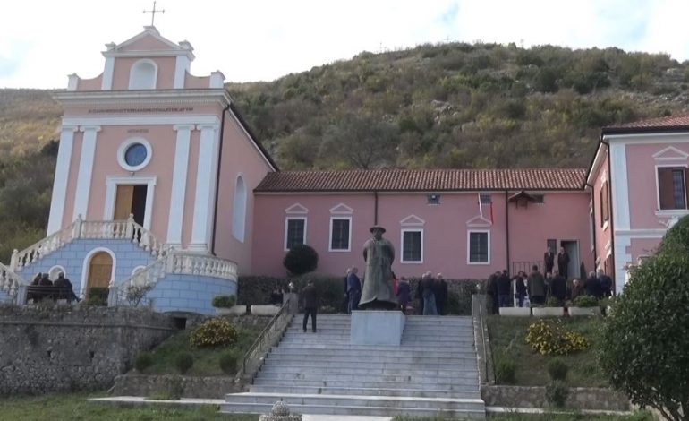 “DITËT E MJEDËS”/ Studiues e kritikë letrarë nderojnë figurën e shquar kombëtare (VIDEO)