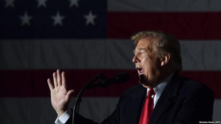 “MOMENTI POLITIK”/ Trump: Dy sulme në SHBA kanë ngadalësuar fushatën për zgjedhjet