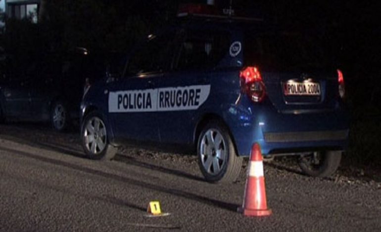 E RËNDË NË DURRËS/ Makina përplas për vdekje këmbësorin tek “4 Rrugët e Shijakut”