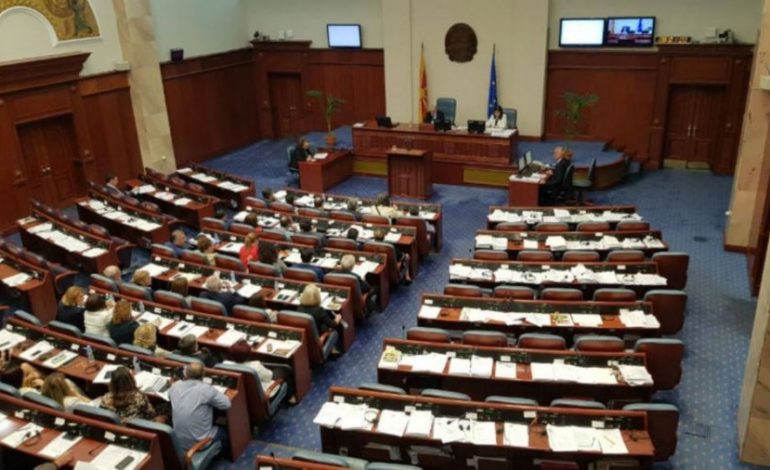 ARRATISJA E ISH KRYEMINISTRIT/ Votohet heqja e imunitetit për Gruevskin