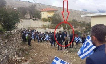 "SHTETI I HASHASHIT NDALON HOMOGJENËT"/ Si e pasqyruan mediat greke ceremoninë mortore për Kacifas