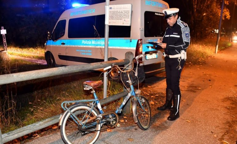 “U PËRPLAS NGA…”/ Aksidentohet 50 vjeçarja, në gjendje të RËNDË PAS…