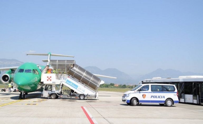 EKSTRADOHET NGA HOLANDA VRASËSI I “SHUMËKËRKUAR”/ Ja detajet e NGJARJES së ndodhur në DURRËS