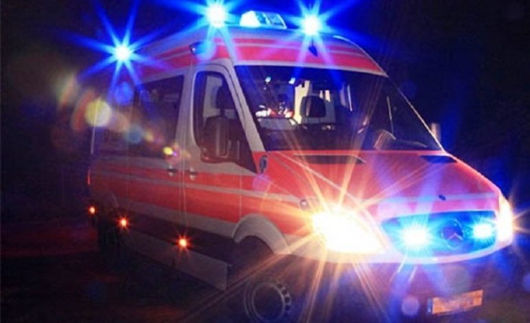 E RËNDË NË TIRANË/ Bie nga LARTËSIA gruaja. Dyshohet se është…