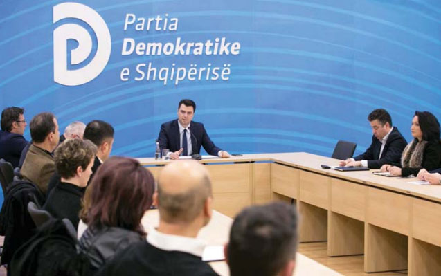 MBLEDHJA NË KRYESINË E PD PËR ZGJEDHJET/ Basha thërret Kuvendin në dhjetor. Grida, Salianji e Alibeaj përmbysin zërat kundër të Palokës, Nokës e Ristanit